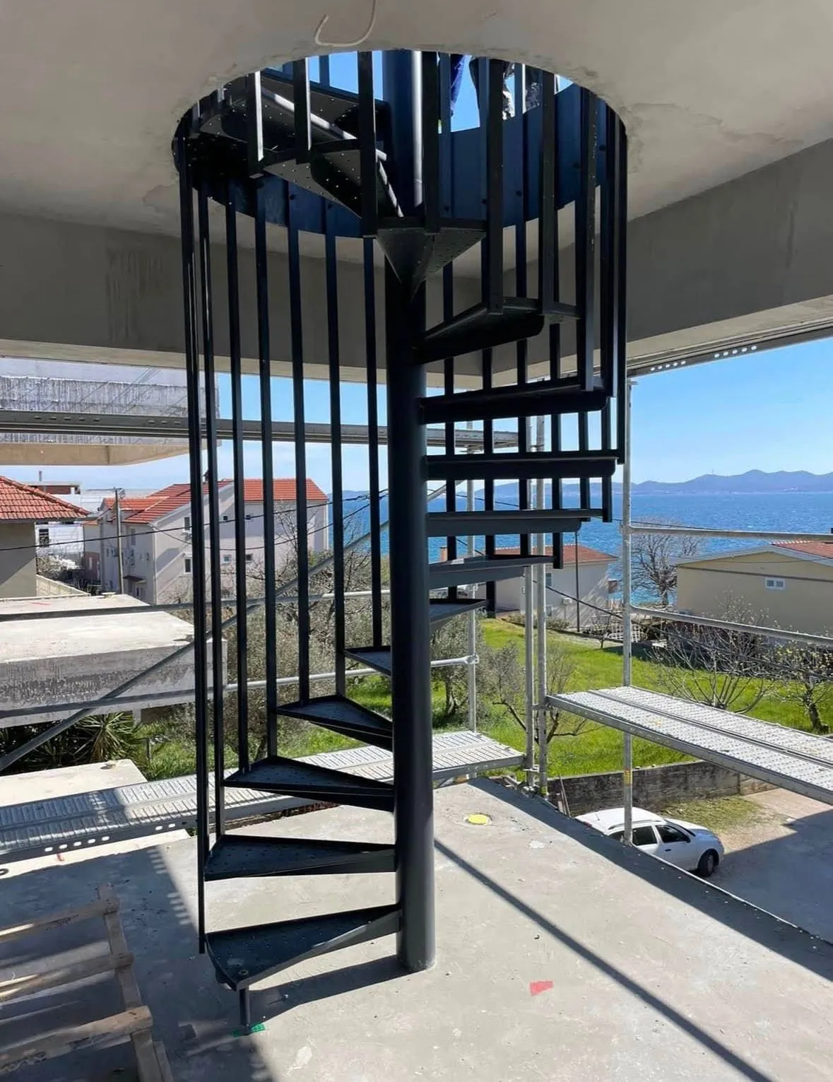 Čelično spiralno stubište